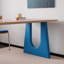 Bureau d'écriture unique et créatif-346935820