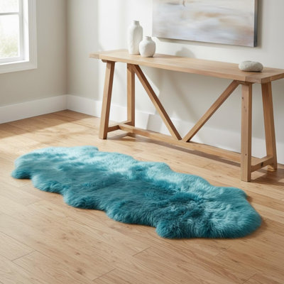 Dyfan Sheepskin Rug