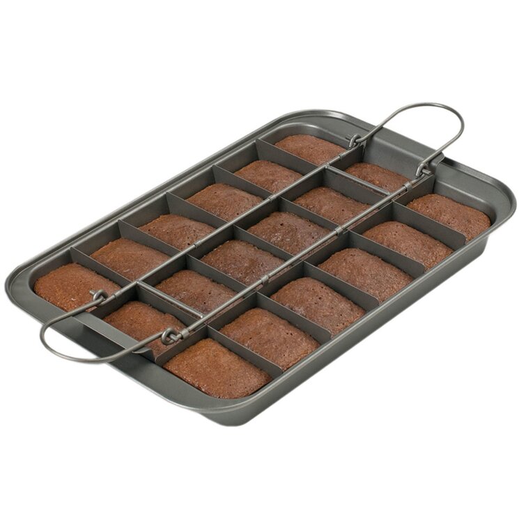 Chicago Metallic Gold Aluminum Slice Solutions Covered Brownie Pan, 11x7  Inch