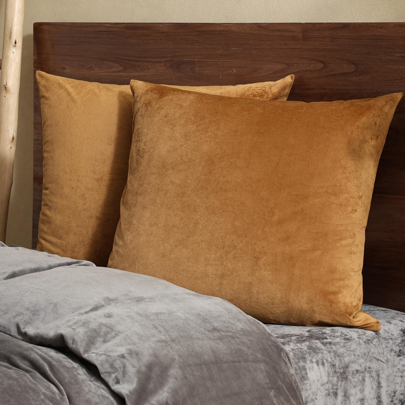 PHF Super Soft Velvet Pillow Covers, 2 Pack Color Gradient Pillow Covers for Home Decorative, 26x26", Camel