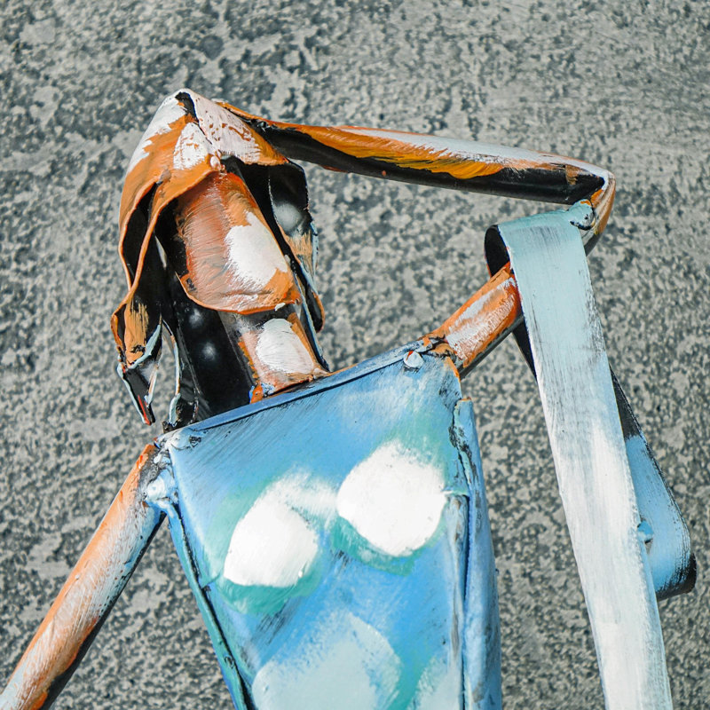 Kya Figurines & Sculptures, Blue