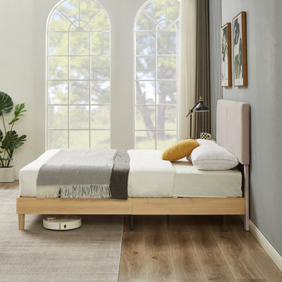 Lit plateforme en tissu d'ameublement Binnett