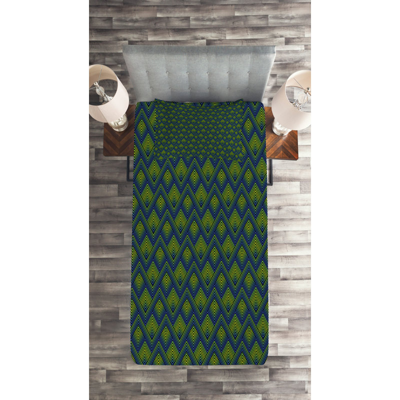 Modern & Contemporary Geometric Shapes Coverlet, Twin Bedspread + 1 Sham