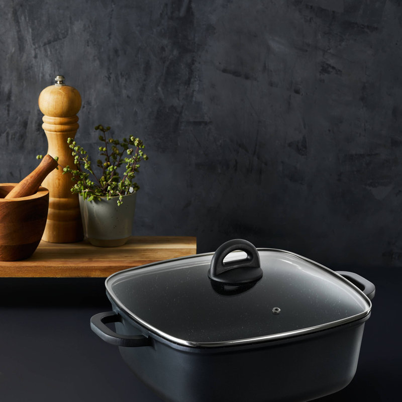 Cuisine ::pro® STONE Cocotte avec couvercle de 28 cm
