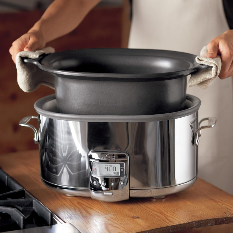 Stainless Steel 7 Qt. Slow Cooker with Digital Display