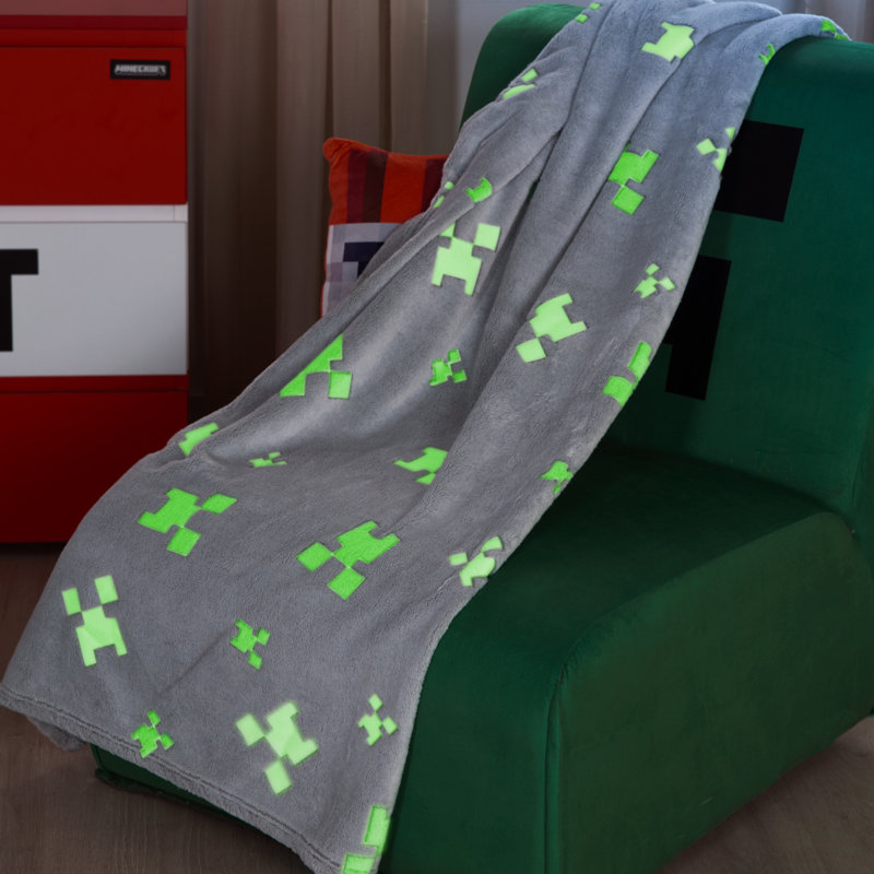 MINECRAFT Throw Blanket