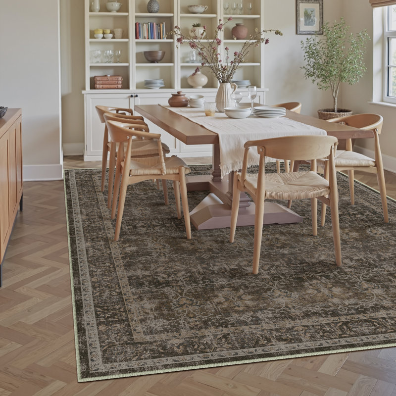 Vintage Floral Area Rug in Gray Brown, Rectangle 6' x 9'
