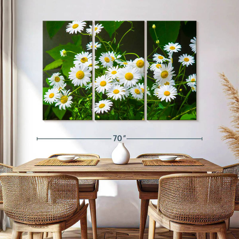 Harnek Chamomile Blooms, 32" H x 50" W