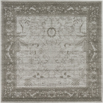 Henretter Oriental Indoor Rug