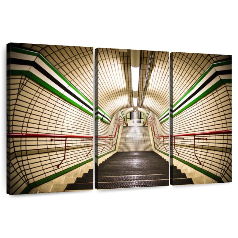 Lilie Subway Staircase, 48" H x 74" W