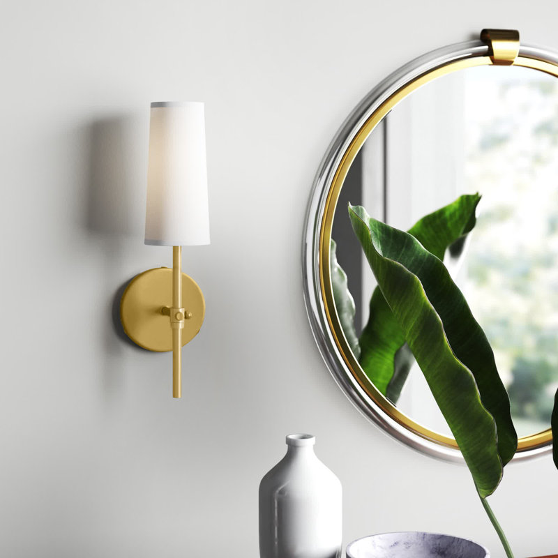 Imogen 15.5'' H 1-Light Iron Wallchiere, Brass
