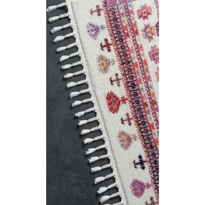 Tapis persan rectangulaire en polyamide tissé à la machine en rose / rouge, Rectangle 2 pi 7 po x 4 pi 11 po