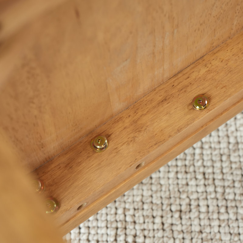 Chaise d'appoint en bois massif à lattes Brevard, Pacanier