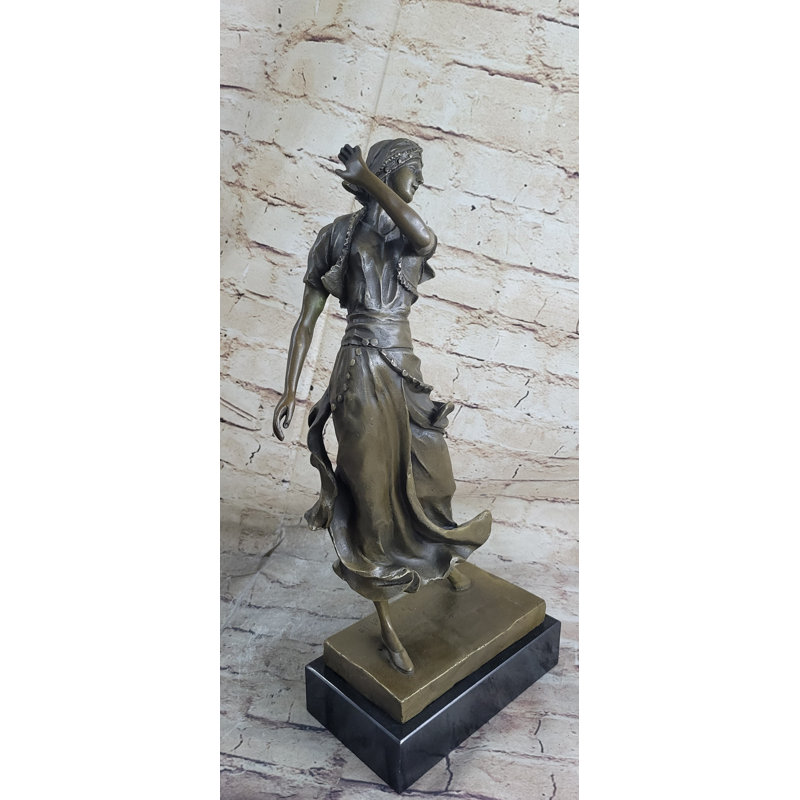 Figurines et sculptures