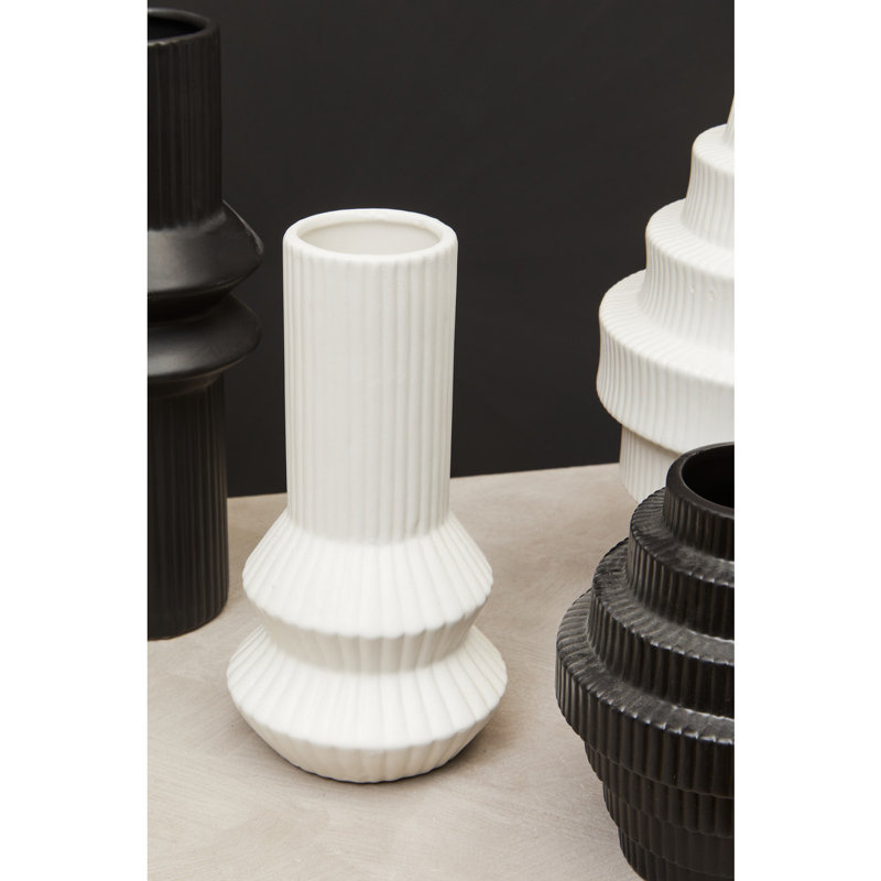 Anetia Earthenware Table Vase, White