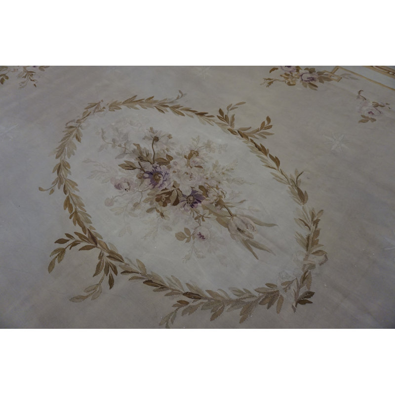 Hand Knotted Wool Oriental Area Rug