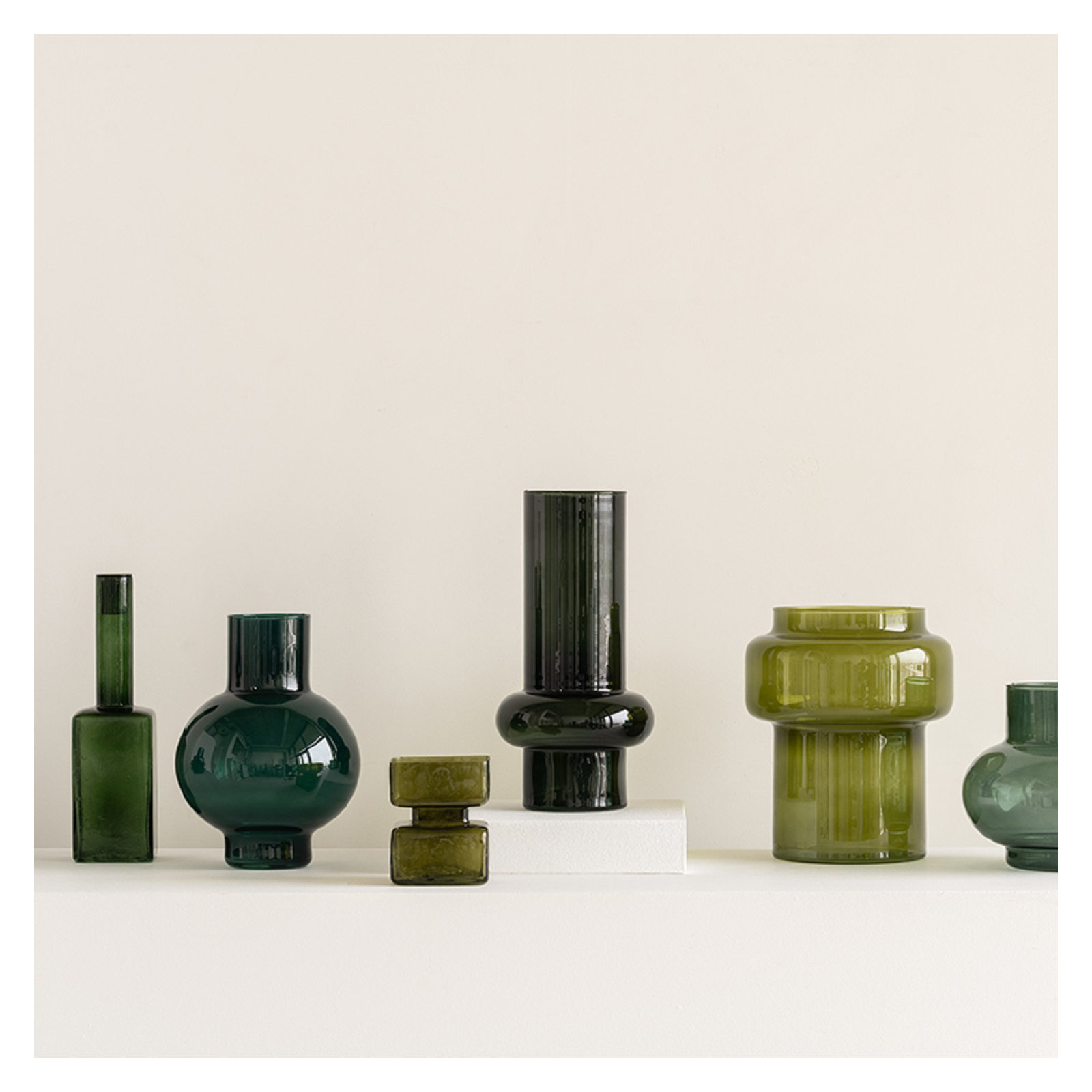 Lene 11.02'' H Glass Tabletop Candlestick, Capulet