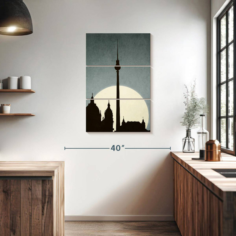 Sireci Moonlight, 38" H x 24" W
