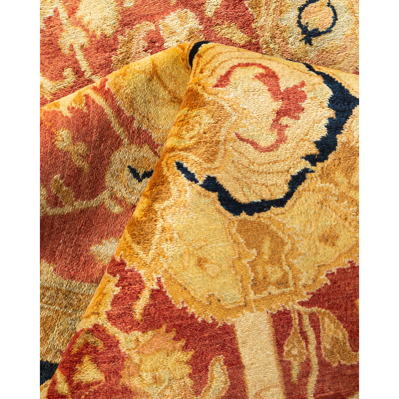 Classic One-of-a-Kind 5' 10" X 8' 9" Hand Knotted Area Rug