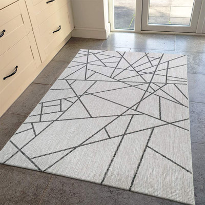 Deidre Geometric Hand Woven Area Rug