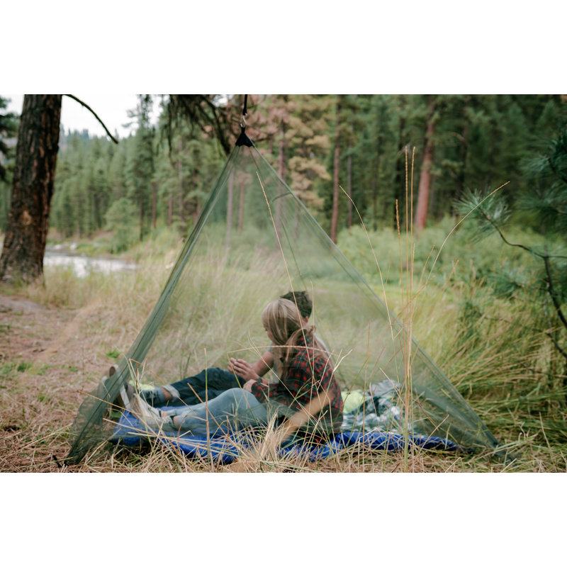 Stansport Mosquito Netting, 94" H x 66" W x 51" D