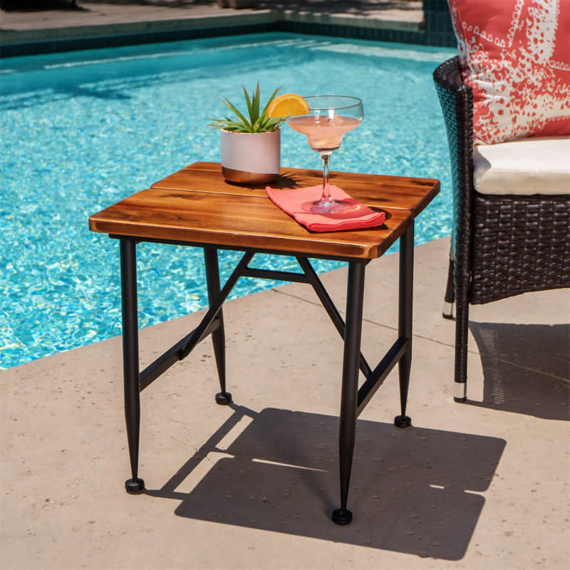 Table d'appoint en bois massif Frankston