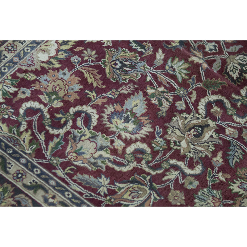 Tapis rouge et noir noué à la main de haute qualité