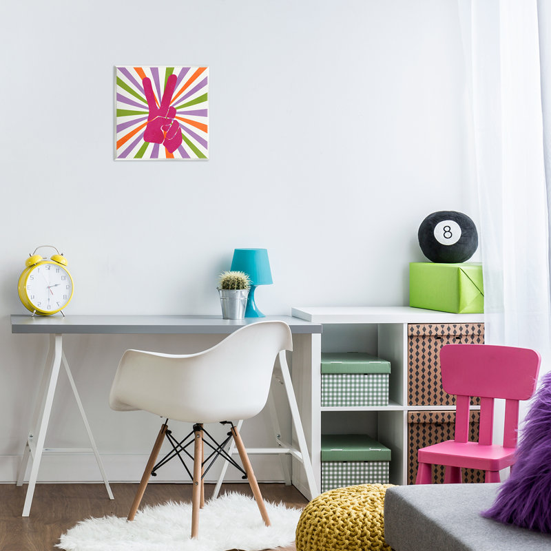 Art mural, signe de paix sur rayures par Kim Allen