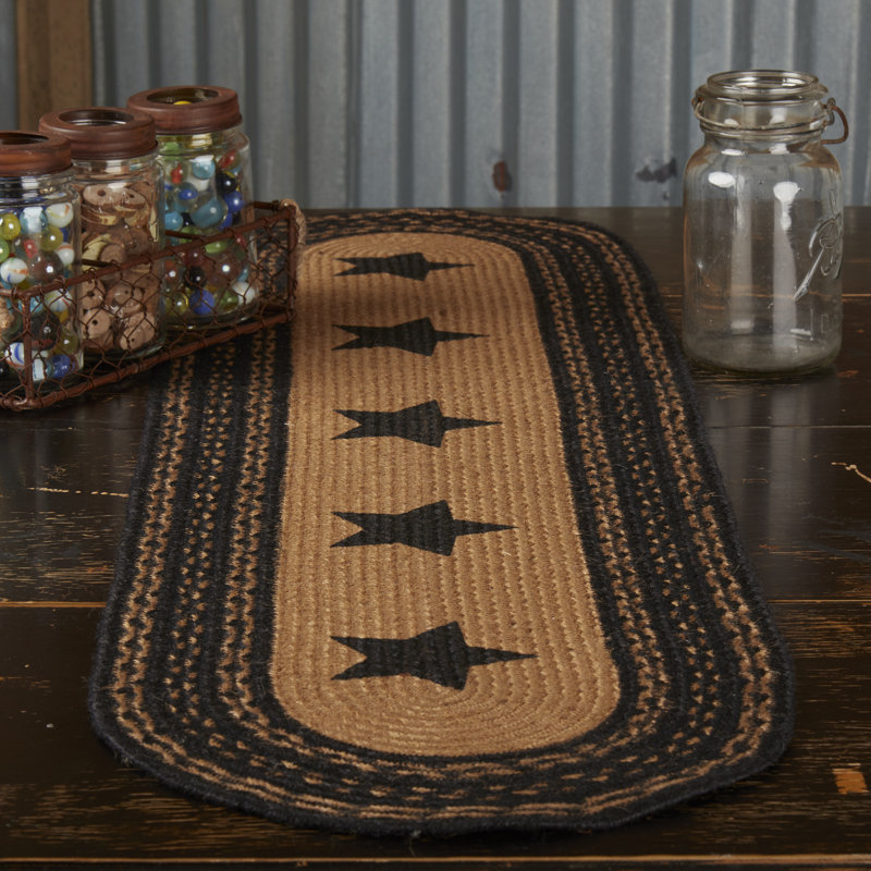 Aanvi Geometric Oval Table Runner