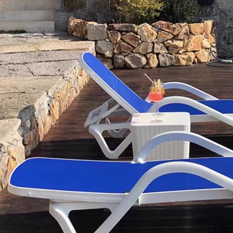 Ensemble de chaise longue d'extérieur avec table, Bleu