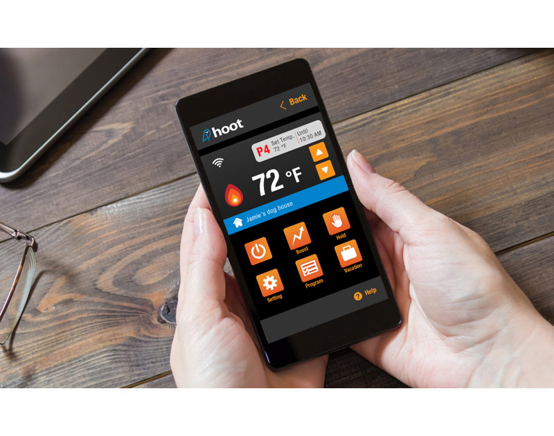 Thermostat programmable intelligent WiFi KING K902-DB-B Hoot, 120/208/240 V, bipolaire, 4 fils, noir, Black
