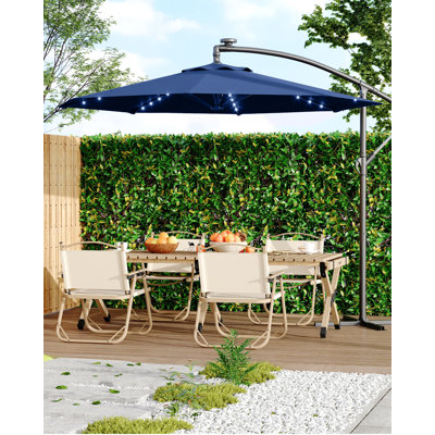Parasol de patio en porte-à-faux décalé 10 pi avec base en croix, inclinaison infinie et relevage à manivelle, cadre en acier inoxydable résistant à la décoloration à 8 nervures pour piscine de jardin, bleu marine