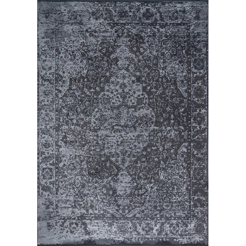 Southwell Vintage Look Hand Loom Indoor / Outdoor Area Rug, Rectangle 7'10" x 9'10"