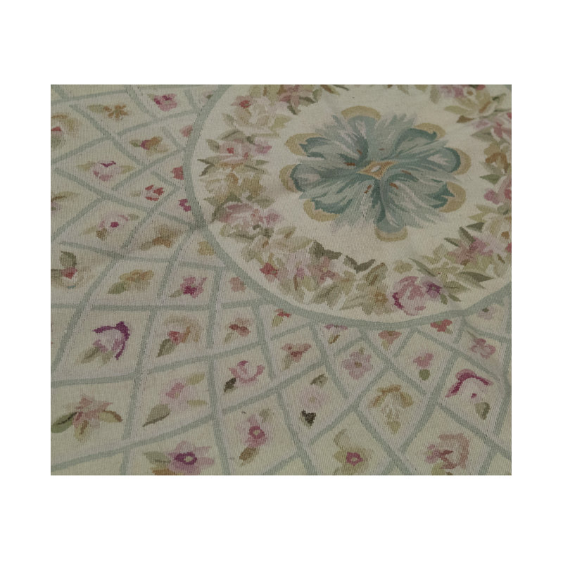 Wool Oriental Area Rug in Stone/Pink