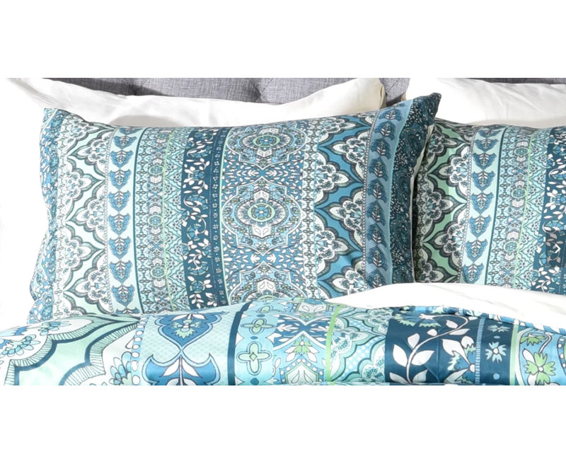 Farah Stripe Duvet Cover
