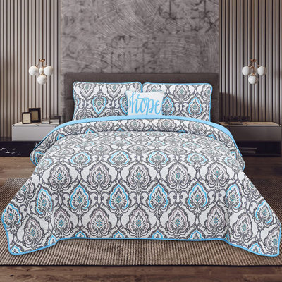 Polyester Paisley Quilt