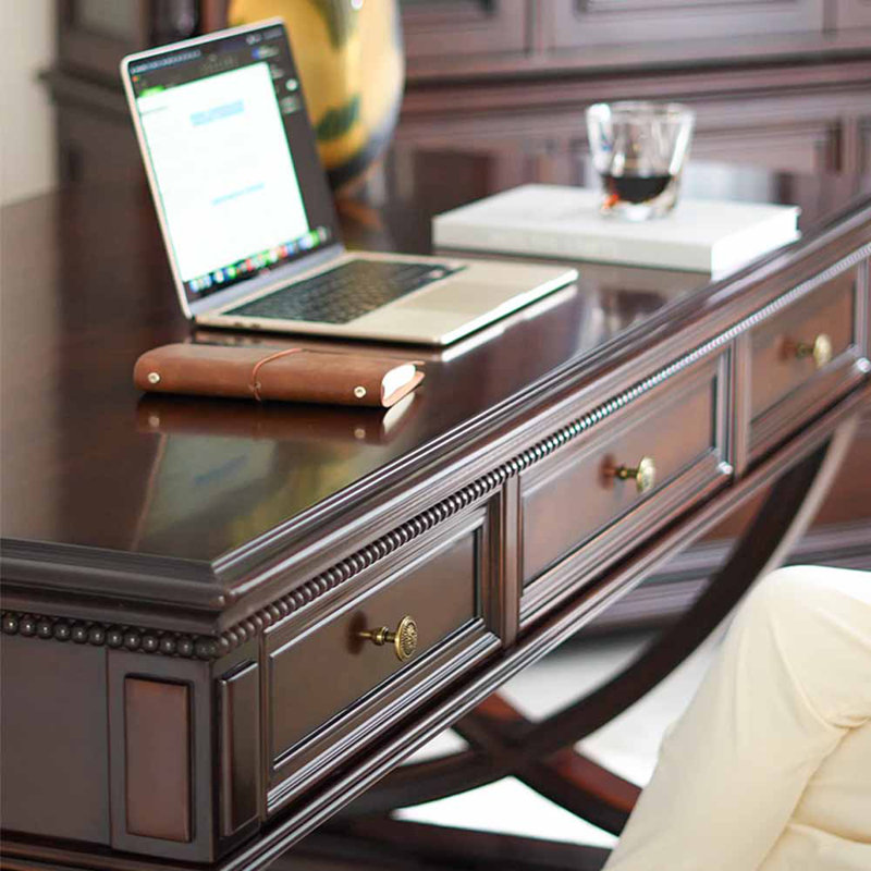 American style spacious creative desk