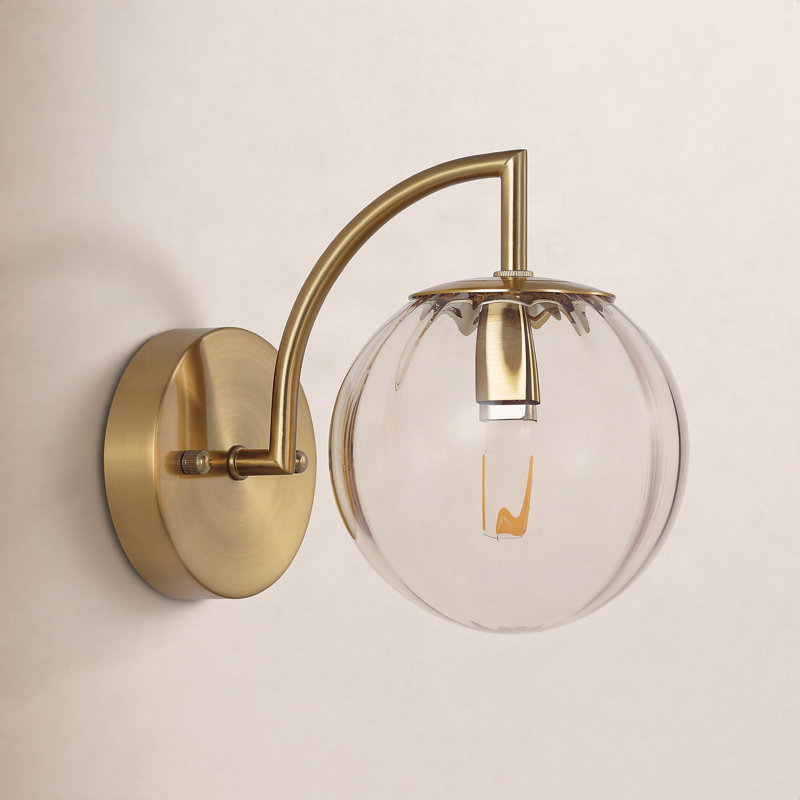 Finlay Armed Sconce, Amber