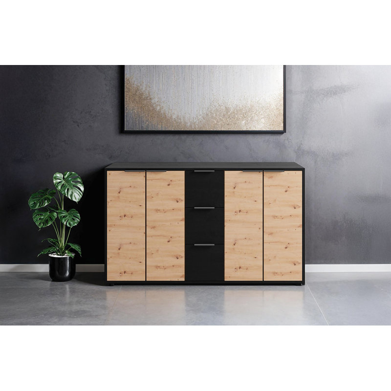 Reileigh 139cm Sideboard
