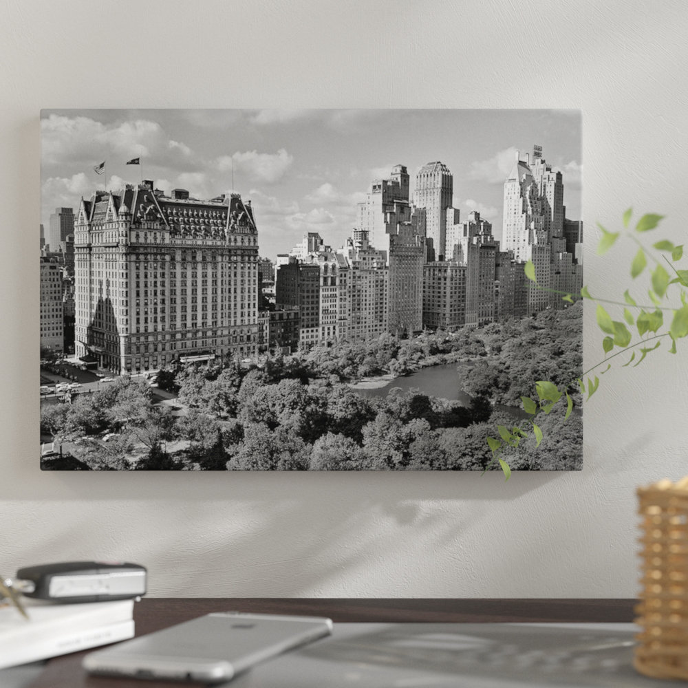 " 1950s Skyline Of New York City Manhattan 57th Street Along Central Park Plaza Hotel " East Urban Home Mat 