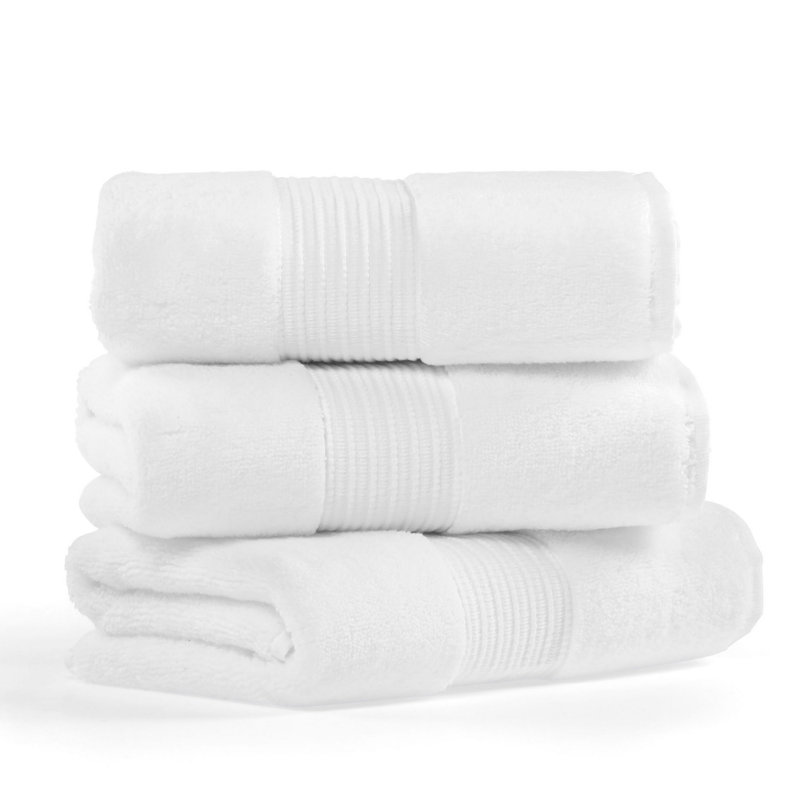 Ultra-Soft 100% Cotton Bath Towel, 27.6 x 55.1 inches | 450 GSM | Machine Washable, Tumble Dry Low, Iron Medium | Luxurious White Colour, Absorbent & Quick-Drying - Perfect for Home, Spa, or Gym Use