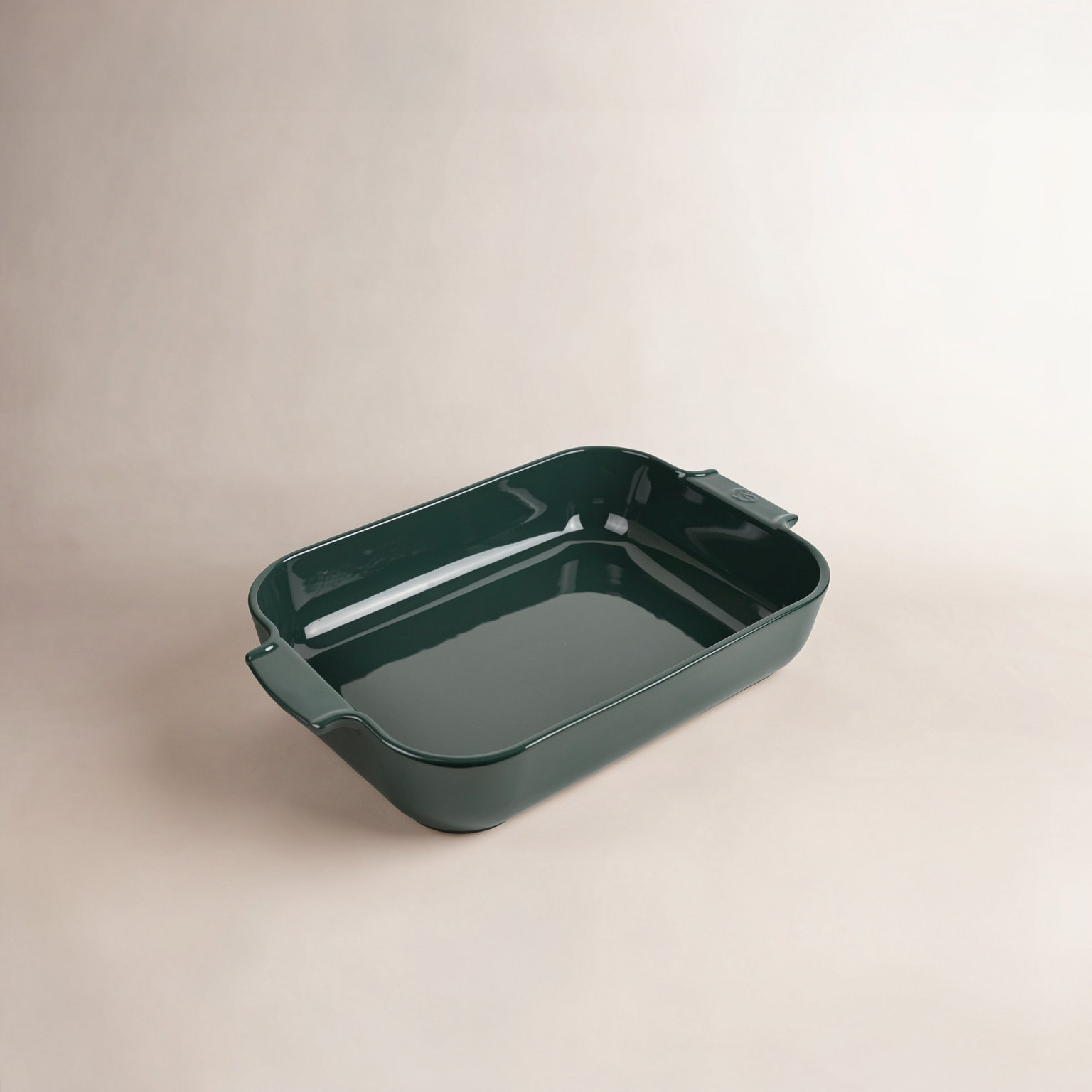 Peugeot Appolia Rectangular Ceramic Baker, 3.62" H x 15.75" L x 11.22" W
