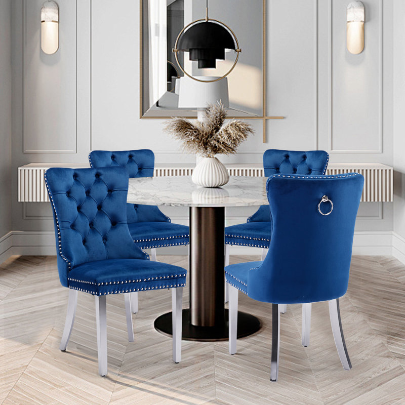 Ensemble de 4 chaises de salle à manger rembourrées en velours avec pieds argentés, Bleu foncé, Argent argent