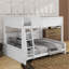 Lit double superposé au-dessus de grand lit double avec armoires de rangement et ports USB-114344358
