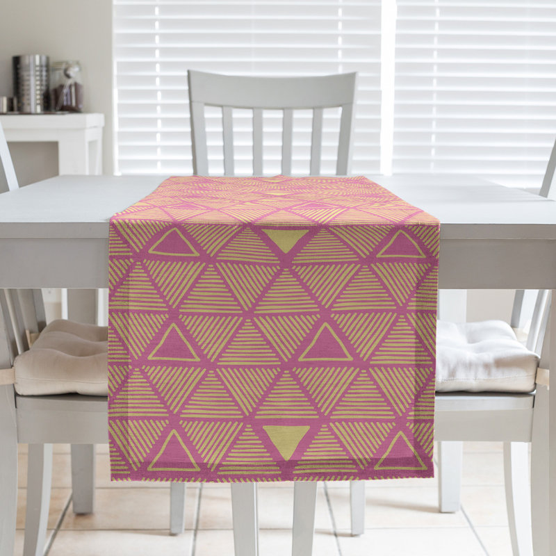 Chemin de table à triangles dessinés à la main Classic, 16 po x 72 po, Rose/jaune