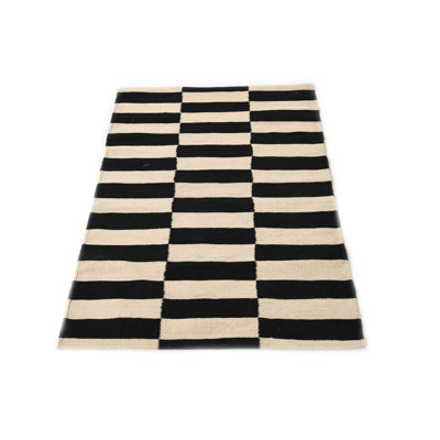 Osbourne Black and White Rug
