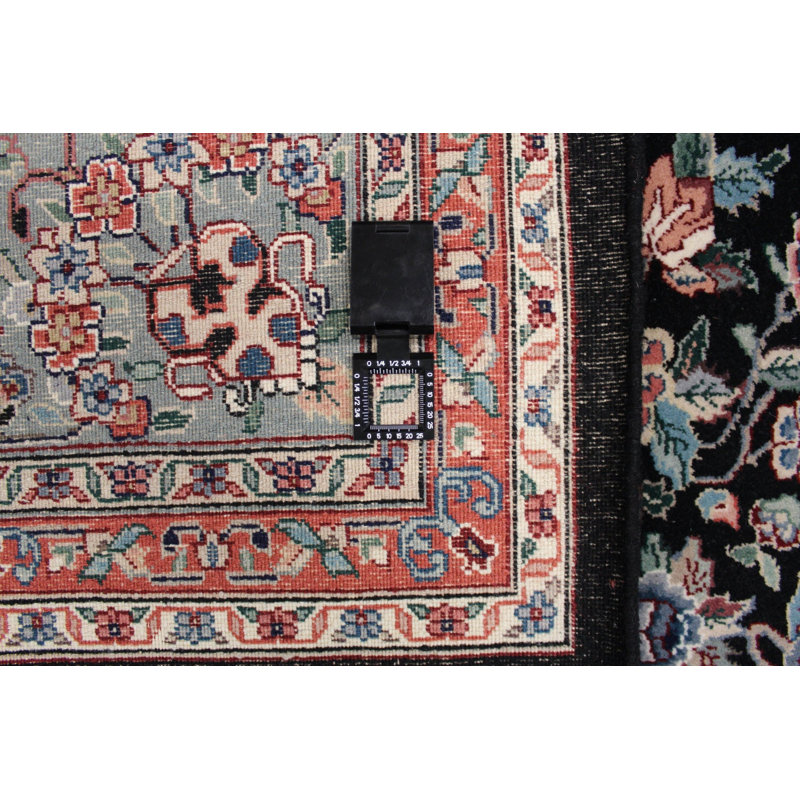 Oriental Area Rug in Black