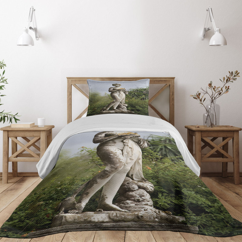Traditional Polyester Coverlet, Queen Bedspread + 2 Shams