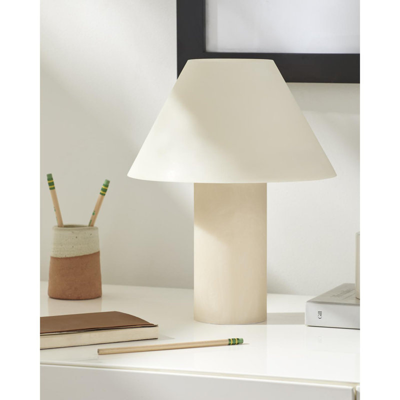 Widmer Table Lamp