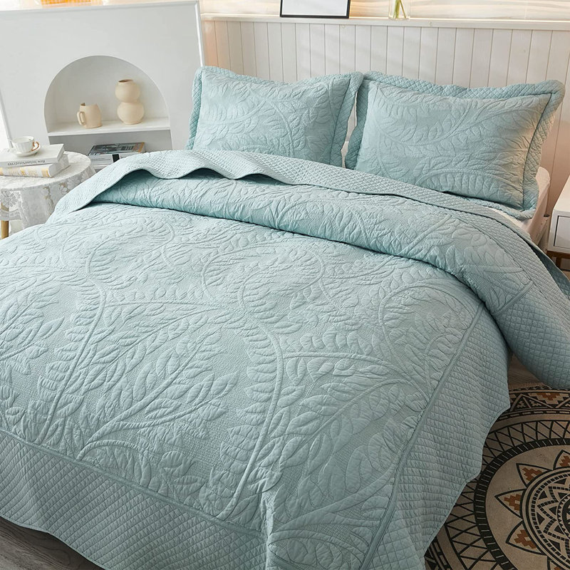 Oversized Green Cotton Queen Bedspread Quilt Set